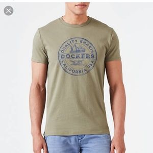 ✨NEW W/TAGS✨Olive Green Dockers Tee with Blue Logo